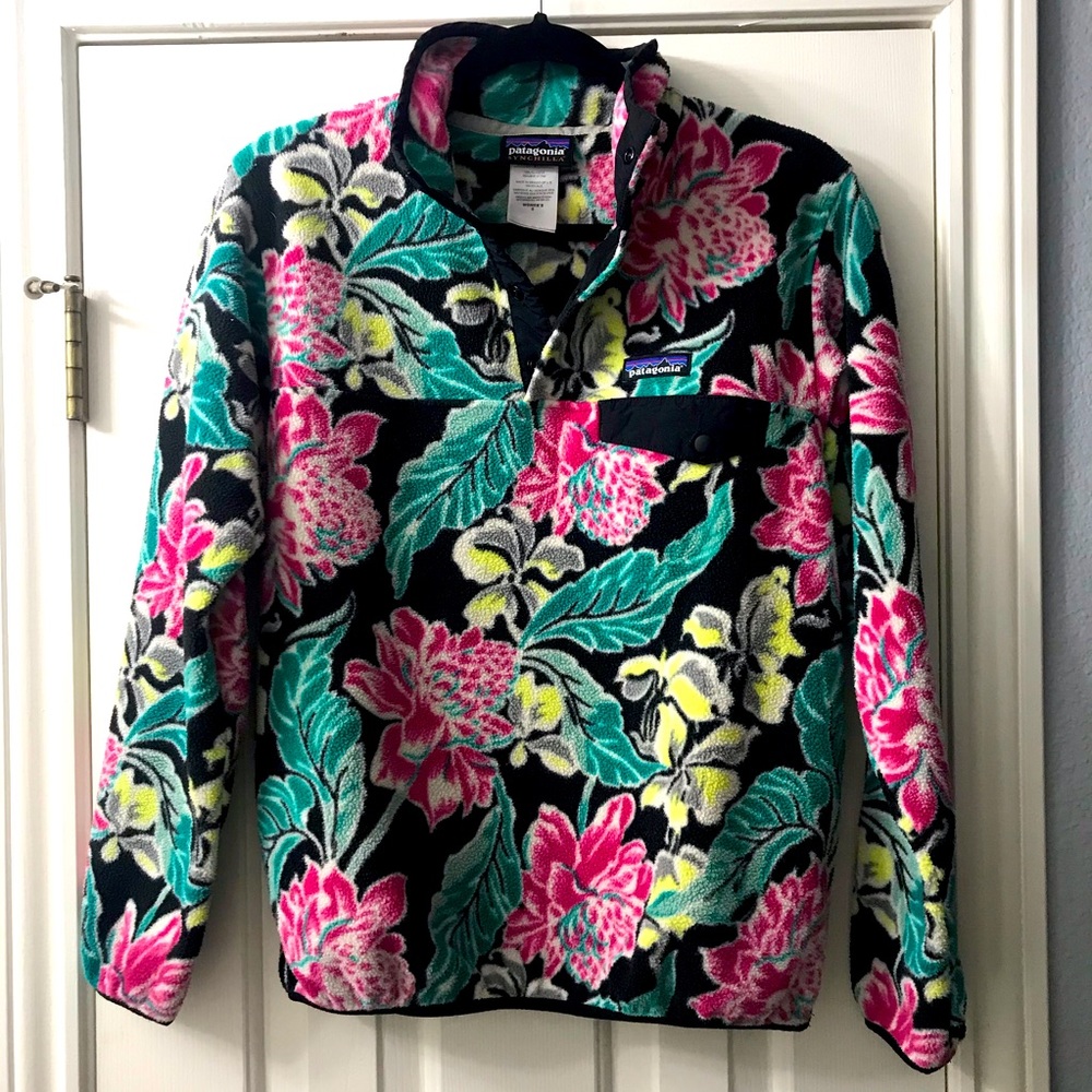 Patagonia Synchilla fleece floral Hawaiian size S